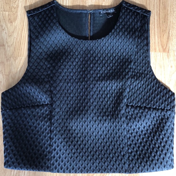 Express Honeycomb Crop Top - Picture 3 of 5